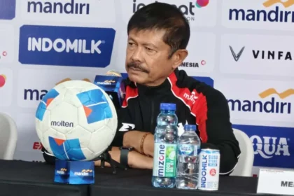 Pelatih Timnas Indonesia U-22, Indra Sjafri saat konfrensi pers melawan Mali U-22