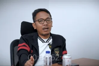 Pengamat Sepak bola dan Ketua LSM Save Our Soccer, Akmal Marhali