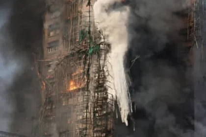 Ilustrasi kebakaran kompleks perumahan di Hong Kong