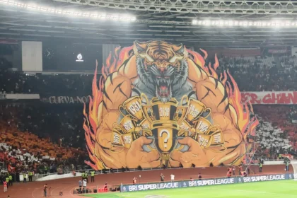 Suasana saat pertandingan antara Persija vs PSIM Yogyakarta