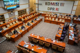 Suasana kerja di Komisi III DPR, Kompleks Parlemen, Senayan, Jakarta.