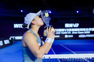 Petenis Indonesia Janice Tjen