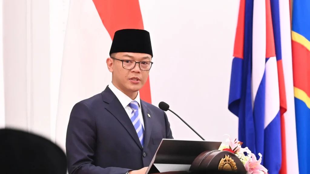 Menteri Luar Negeri, Sugiono.
