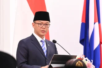 Menteri Luar Negeri, Sugiono.