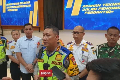 Dirlantas Polda Metro Jaya, Kombes Pol Komarudin.