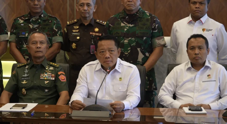 Satgas PKH dipimpin ketua pelaksana Febrie Ardiansyah menyampaikan telah mengantongi perusahaan penyebab banjir dan longsor Aceh-Sumatera di Kejagung.