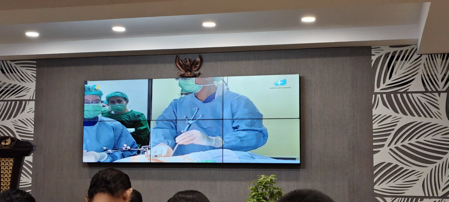 Ilustrasi dokter bedah