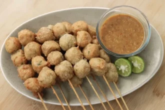 Pentol Dos, Camilan di Akhir Pekan