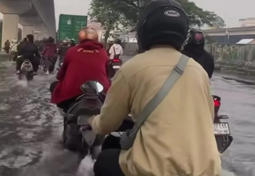 Banjir rob merendam sejumlah wilayah di Jakarta Utara
