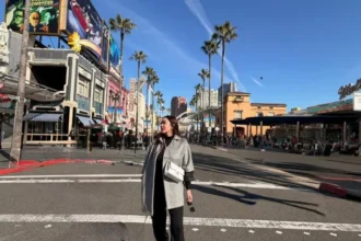 Momen Liburan Aura Kasih