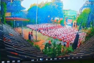 Tangkapan gambar CCTV Mobil SPPG milik yayasan Darul Esti menyeruduk siswa SD di Cilincing, Jakarta Utara.