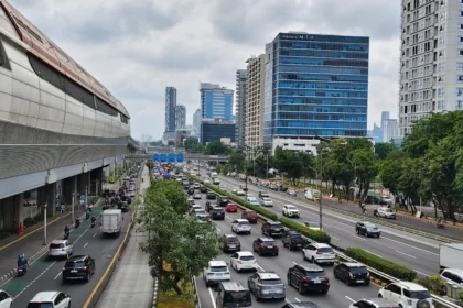Suasana Kemacetan Kota Jakarta