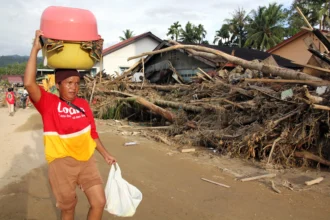 Kerusakan pascabanjir bandang di Tapanuli Selatan