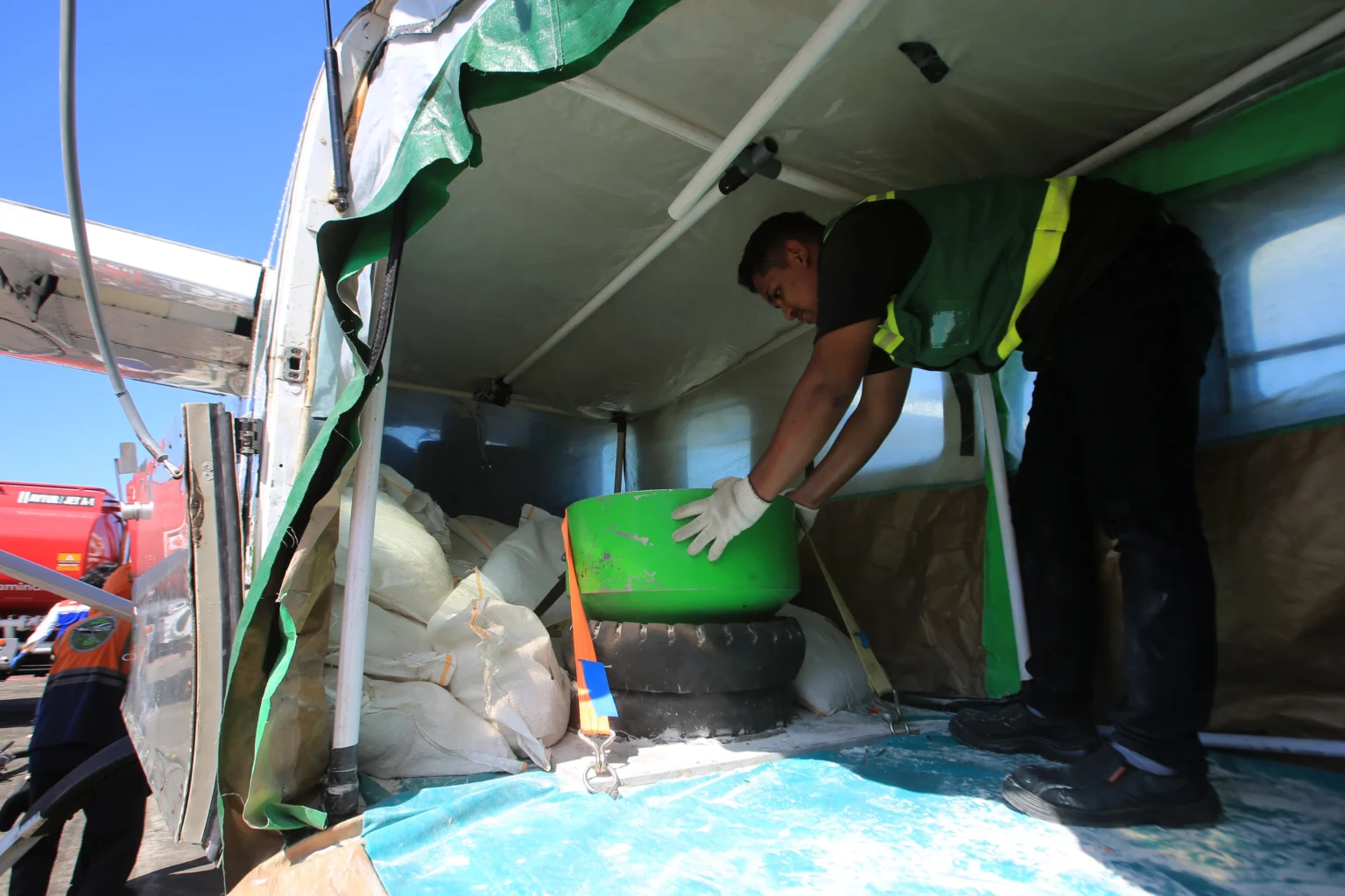 Operasi Modifikasi Cuaca serentak di daerah bencana