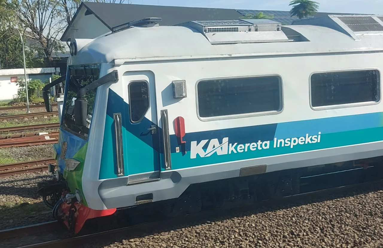 Ilustrasi Kereta Api Indonesia