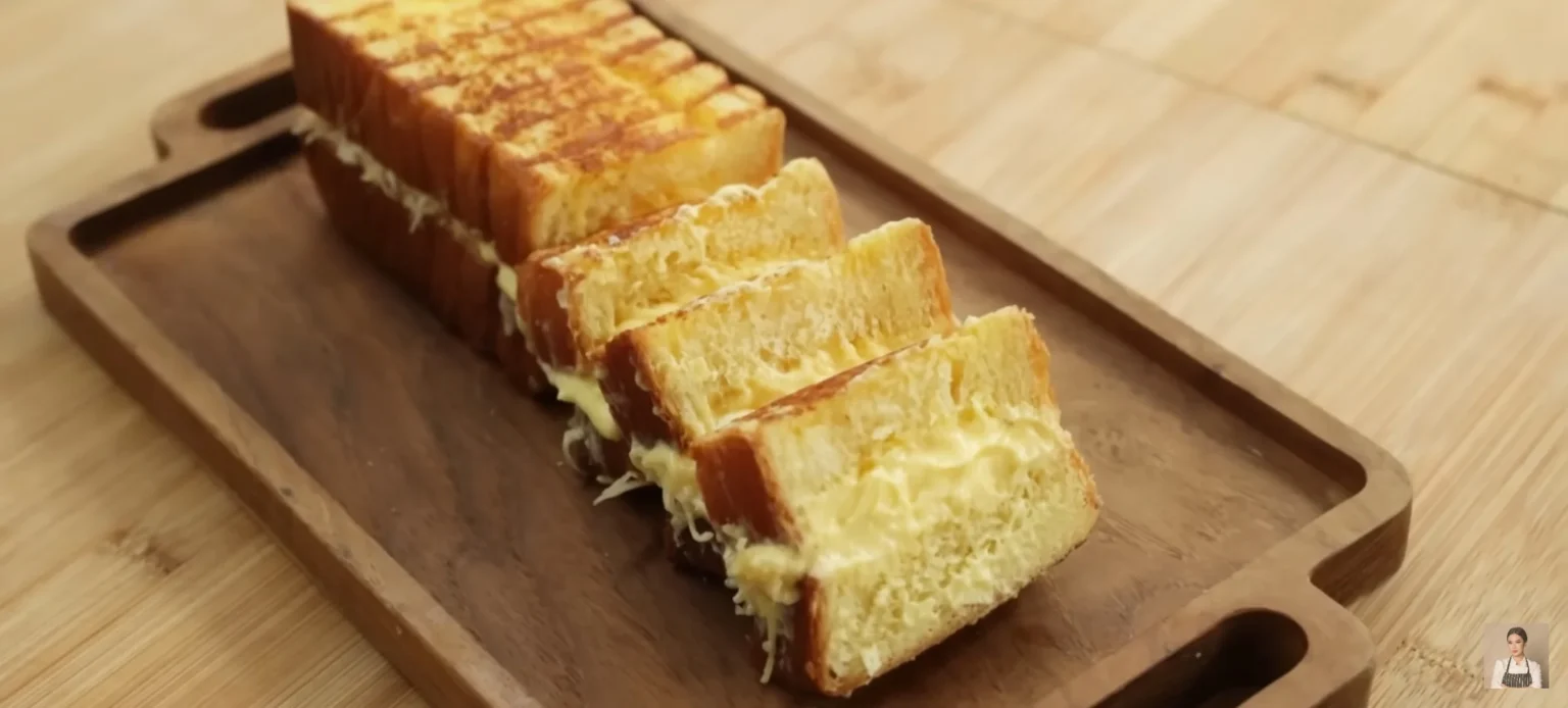 Bolu Bakar Keju ala Devina Hermawan.