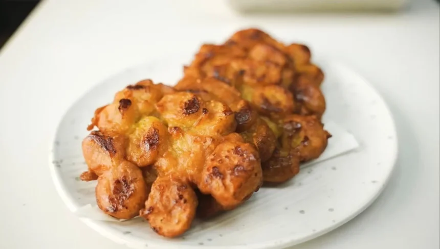 Ilustrasi pisang goreng.