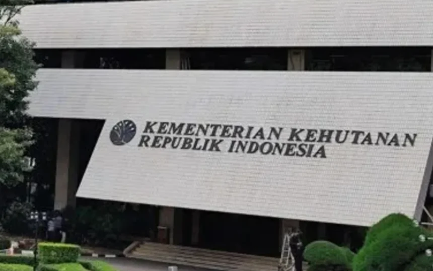 Gedung Kementerian Kehutanan.