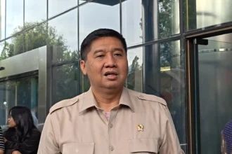 Menteri PKP Maruarar Sirait mendatangi KPK berkonsultasi untuk menjadikan Meikarta jadi rusun bersubsidi.