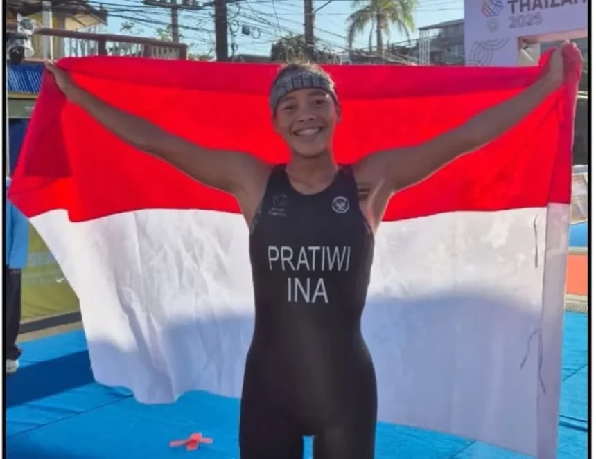 Atlet Triathlon Martina Ayu Pratiwi langsung mencuri perhatian publik olahraga Tanah Air