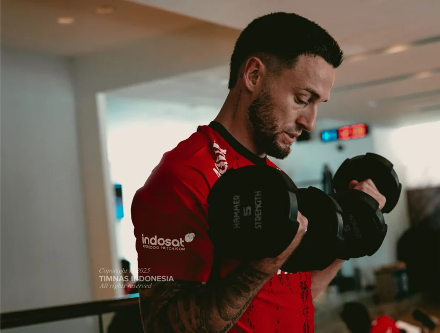 Gelandang Persib Bandung, Marc Klok