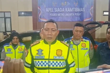 Dirlantas Polda Metro Jaya, Kombes Pol Komarudin menjelaskan kronologi sopir mobil calya nekat lawan arah di kawasan Gunung Sahari.