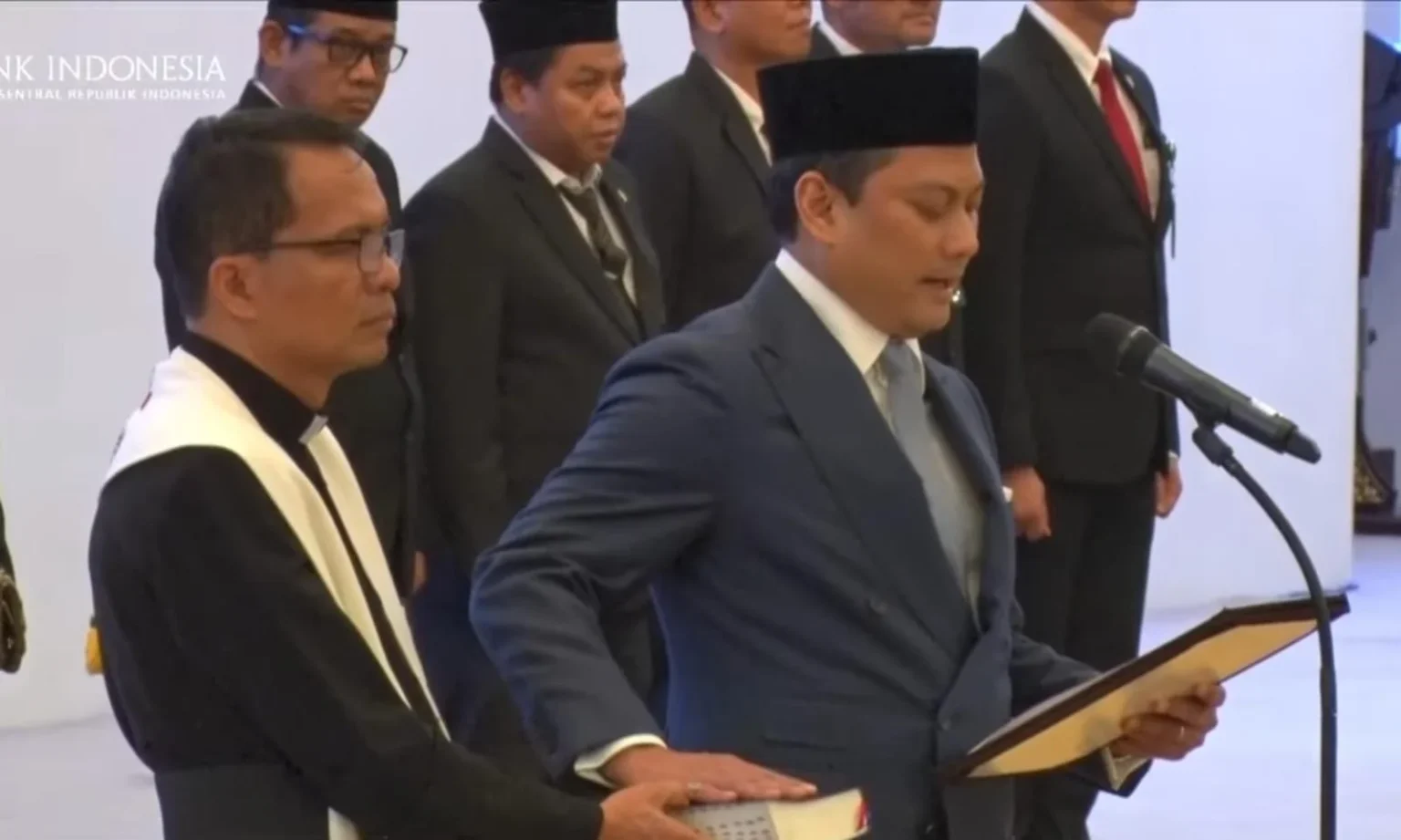 Deputi Gubernur Bank Indonesia Thomas Djiwandono (sumber: Youtube/Mahkamah Agung)