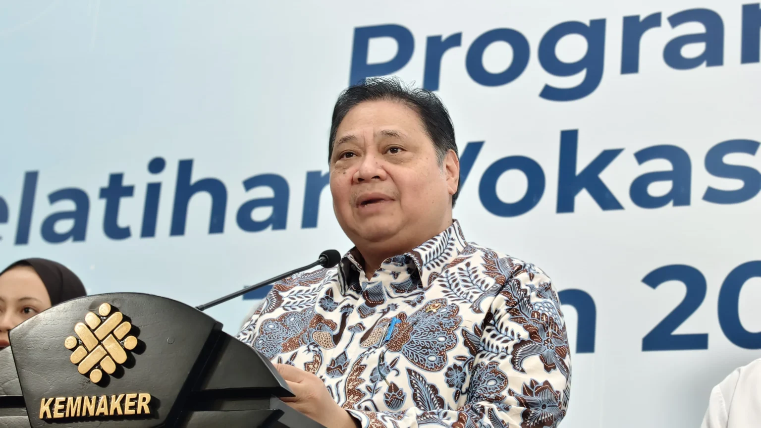 Menteri Koordinator Bidang Perekonomian Airlangga Hartarto (sumber: owrite/Anisa Aulia)