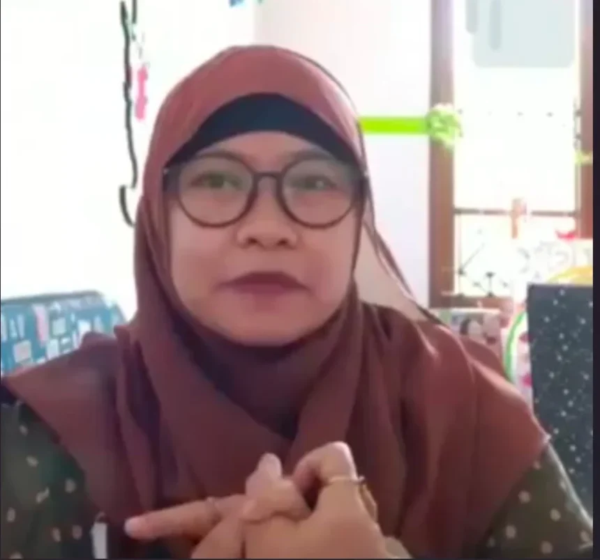 Psikolog Klinis Meity Arianty