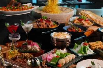 Menikmati buka puasa bersama dengan hidangan Arabian–Asian hingga Takjil Modern