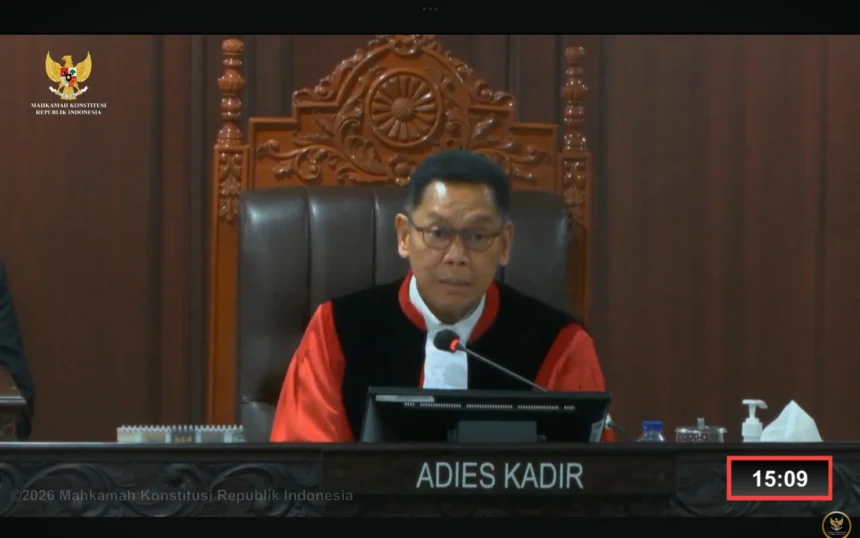 Hakim MK, Adie Kadir ikut tangani permohonan uji materil Roy Suryo Cs.