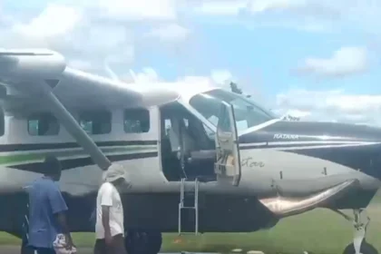 Pesawat Smart Air yang ditembaki OTK di Papua.