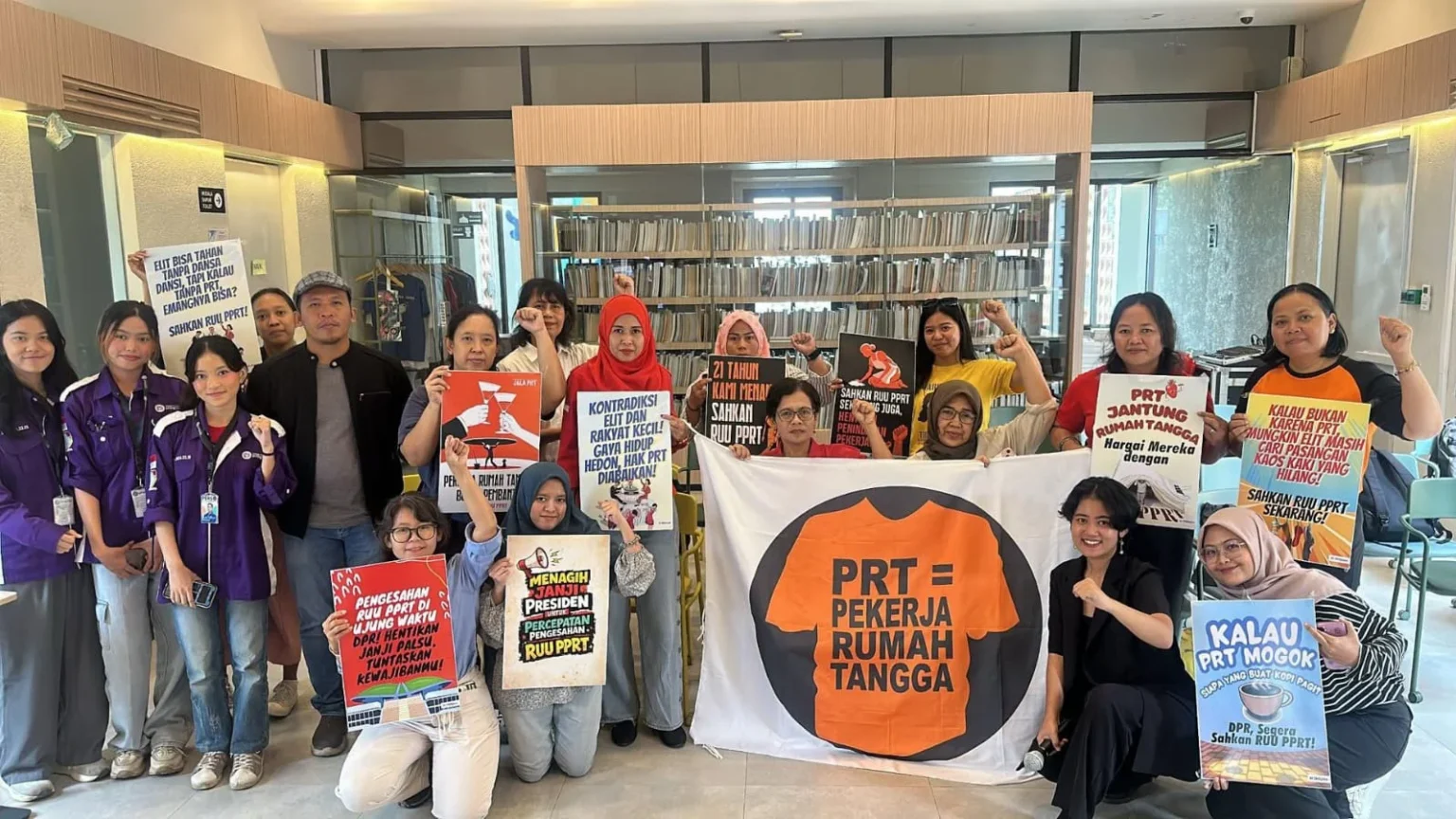 Pembahasan RUU Perlindungan Pekerja Rumah Tangga (RUU PPRT) kembali menjadi sorotan