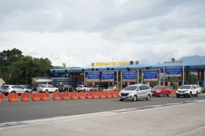 Kendaraan Tembus 1,6 Juta Saat Imlek