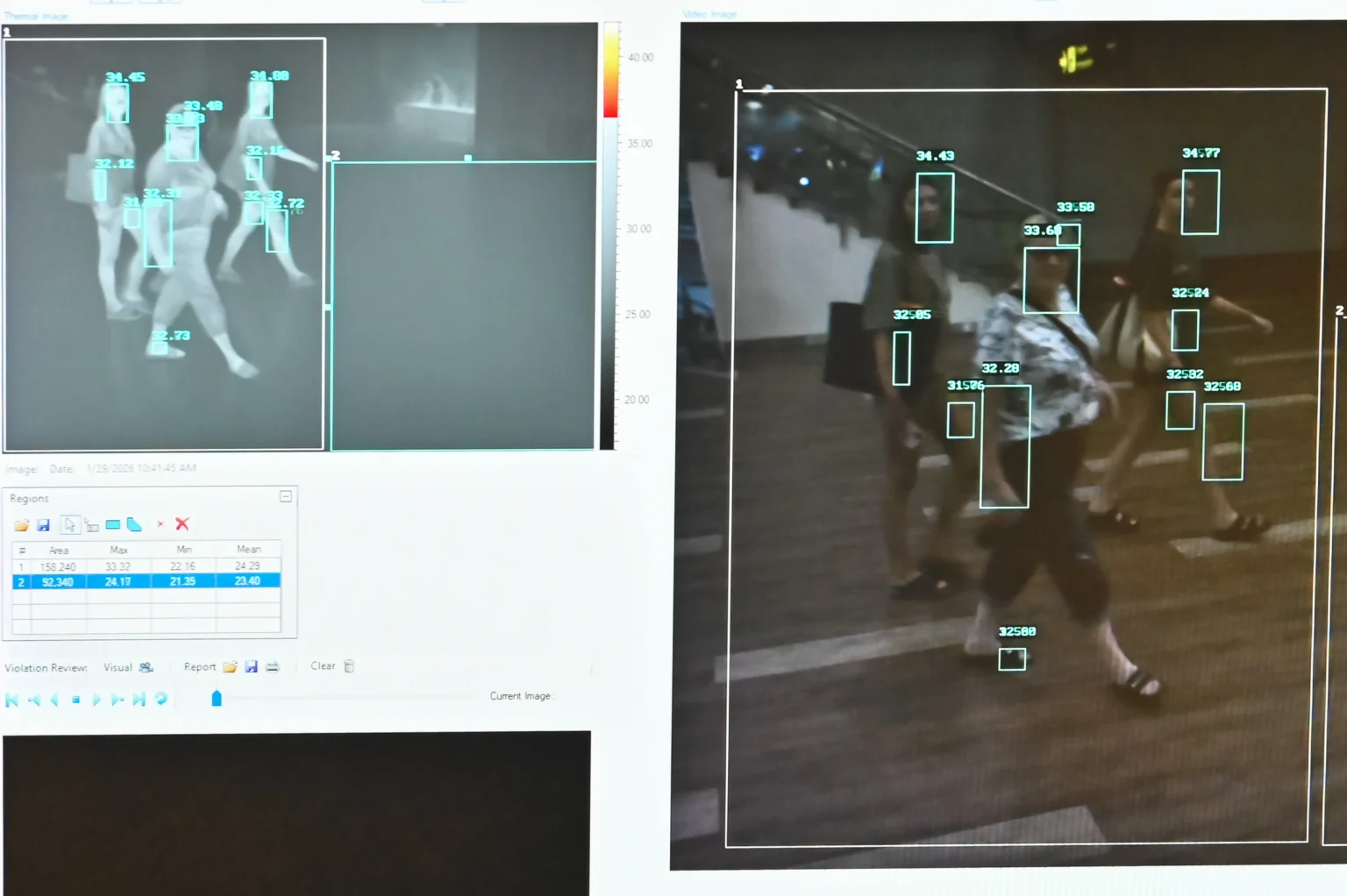 Tampilan layar saat penumpang pesawat berjalan melewati area pemeriksaan Balai Besar Kekarantinaan Kesehatan Kelas I Denpasar di Terminal Internasional Bandara Internasional I Gusti Ngurah Rai, Badung, Bali