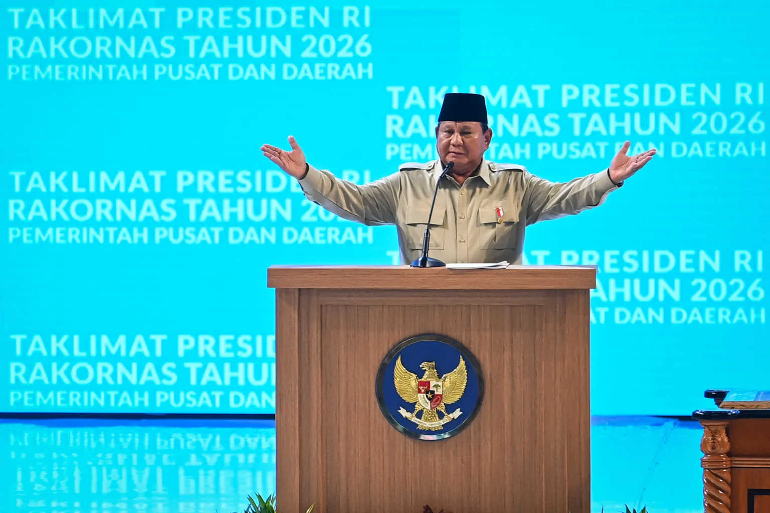 Presiden Prabowo Subianto menyampaikan taklimat dalam Rakornas Pemerintah Pusat dan Pemerintah Daerah 2026 di Sentul International Convention Center (SICC), Kabupaten Bogor, Jawa Barat