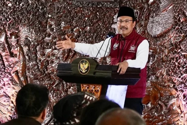 Menteri Sosial Saifullah Yusuf atau Gus Ipul