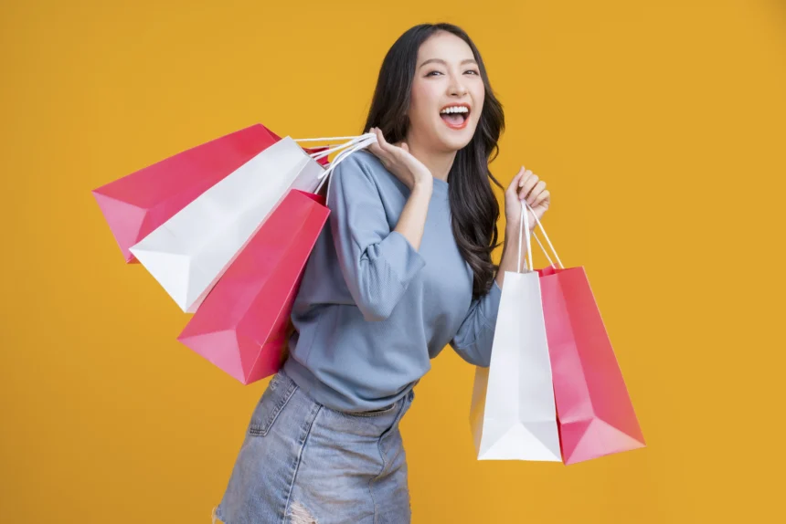 Ilustrasi wanita membawa belanjaan