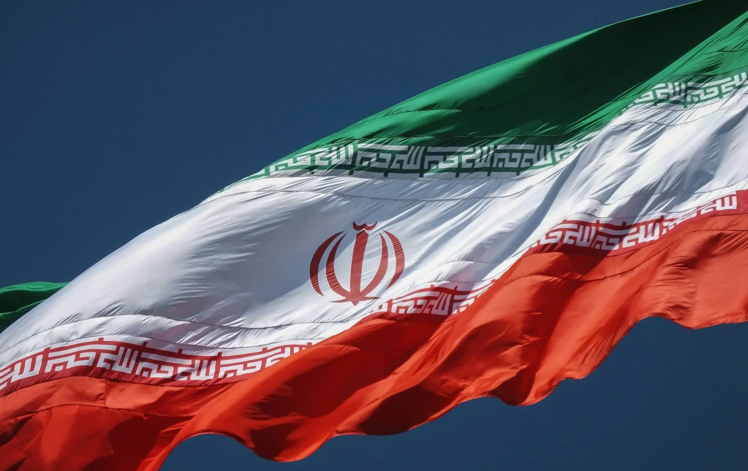 Bendera Iran. (Sumber: Unsplash/ sina drakhshani )