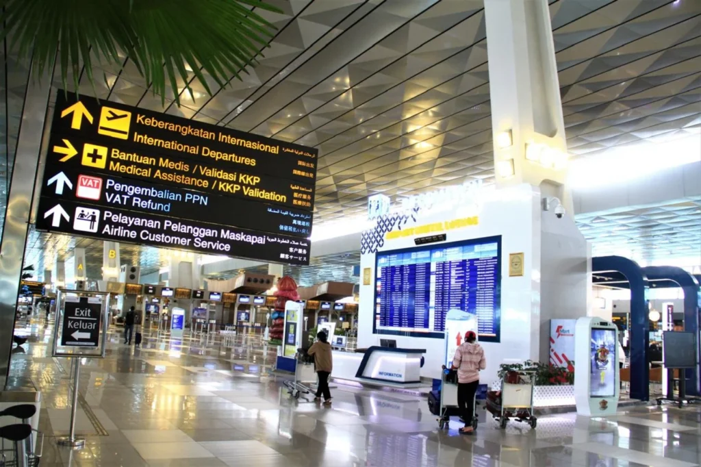 Suasana Bandara Internasional Ngurah Rai, Bali