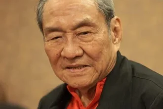 Michael Bambang Hartono, pemilik perusahaan rokok kretek Indonesia, Djarum.