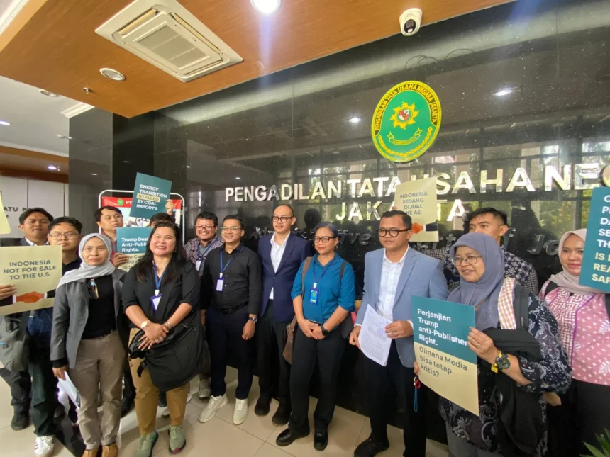 Koalisi masyarakat sipil mendaftarkan gugatan Perbuatan Melanggar Hukum oleh Pemerintah (Onrechtmatige Overheidsdaad) terhadap Presiden Republik Indonesia ke Pengadilan Tata Usaha Negara Jakarta, 11 Maret 2026.