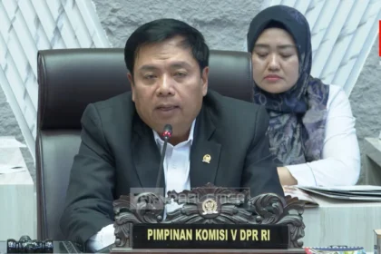 Ketua Komisi V DPR RI Lasarus