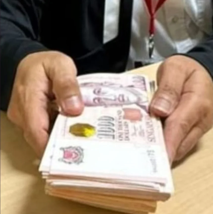 Penampakan mata uang Singapore yang disita KPK kasus korupsi Importasi Bea Cukai