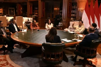 Presiden Prabowo mengadakan pertemuan dengan beberapa tokoh di Hambalang, Selasa, 17 Maret 2026