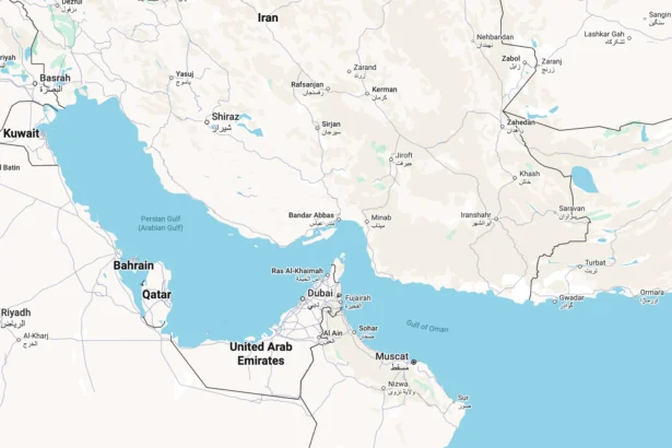Peta Selat Hormuz Iran. (Sumber: Google Map)