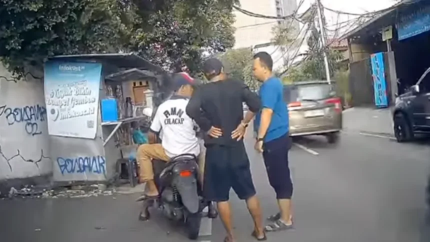 Pemalakan yang dilakukan Preman di Tanah Abang, Jakpus.