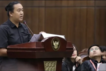 Wakil Koordinator Komisi untuk Orang Hilang dan Korban Tindak Kekerasan (Kontras), Andrie Yunus