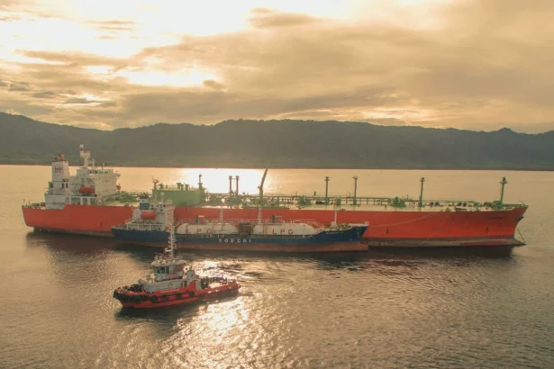 Armada Pertamina Trans Kontinental. (Sumber: Dok. Pertamina)