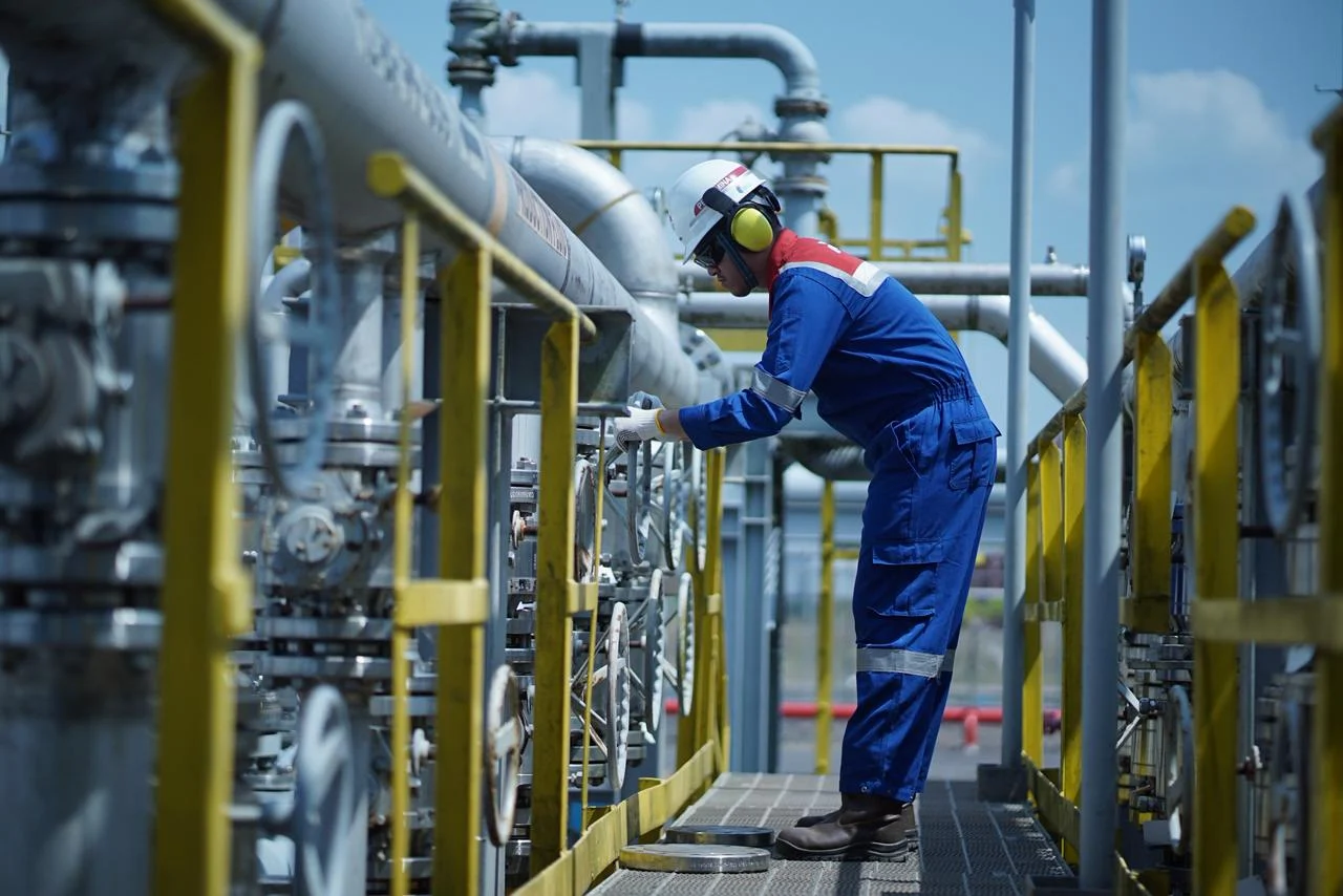 Ilustrasi perwira PT Pertamina EP (PEP) Zona 4. (Sumber: Dok. Pertamina EP)